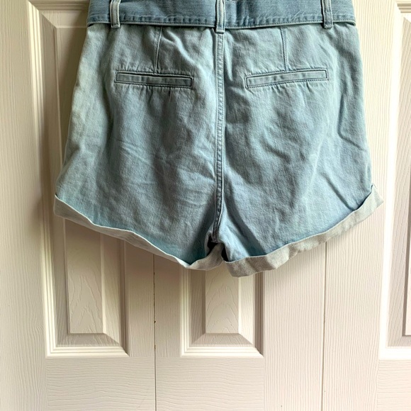 Express Denim Bag shorts - Picture 2 of 3
